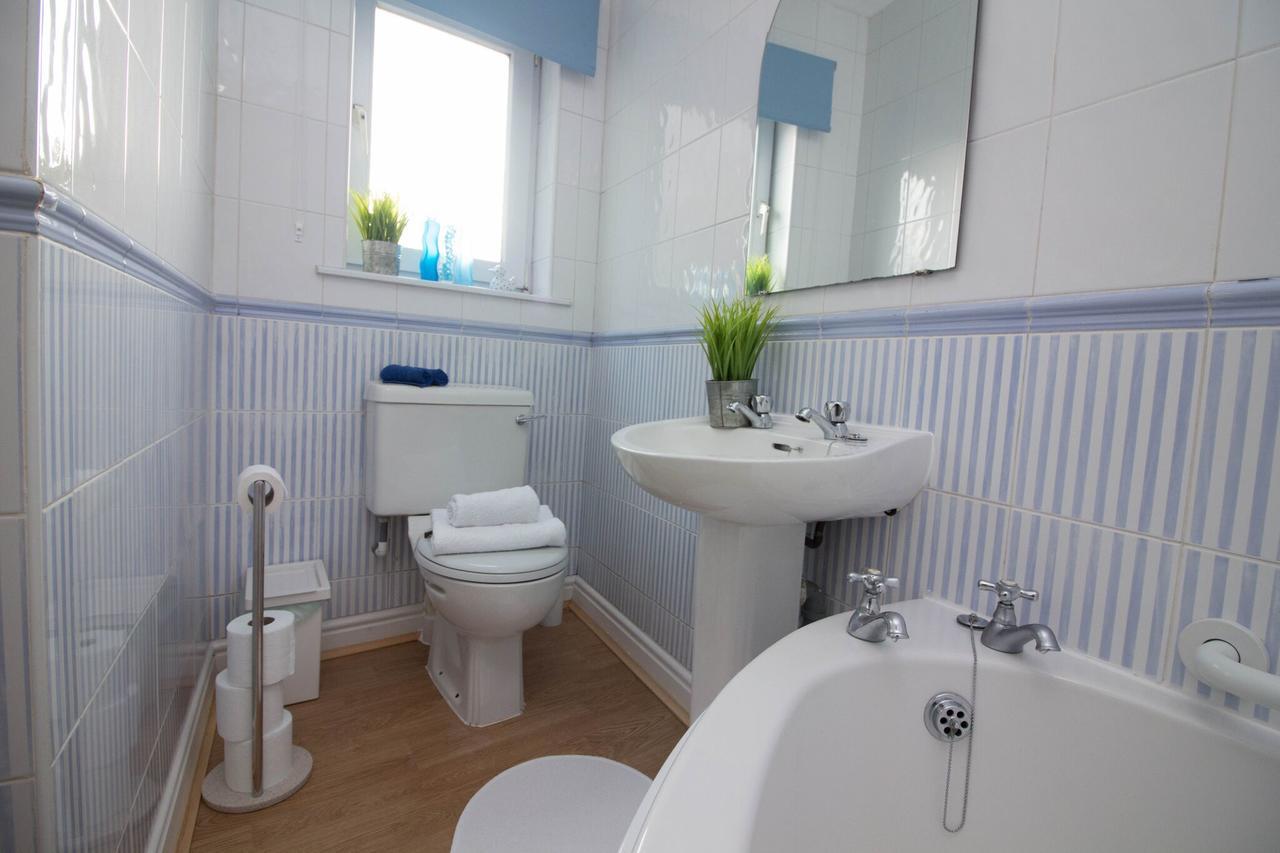Lovely Sea Front House In Cleethorpes - Sleeps 6 Екстер'єр фото