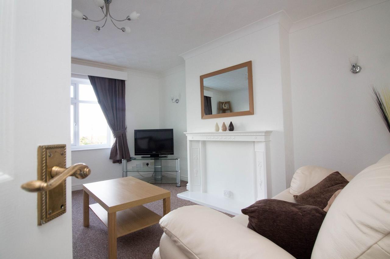 Lovely Sea Front House In Cleethorpes - Sleeps 6 Екстер'єр фото